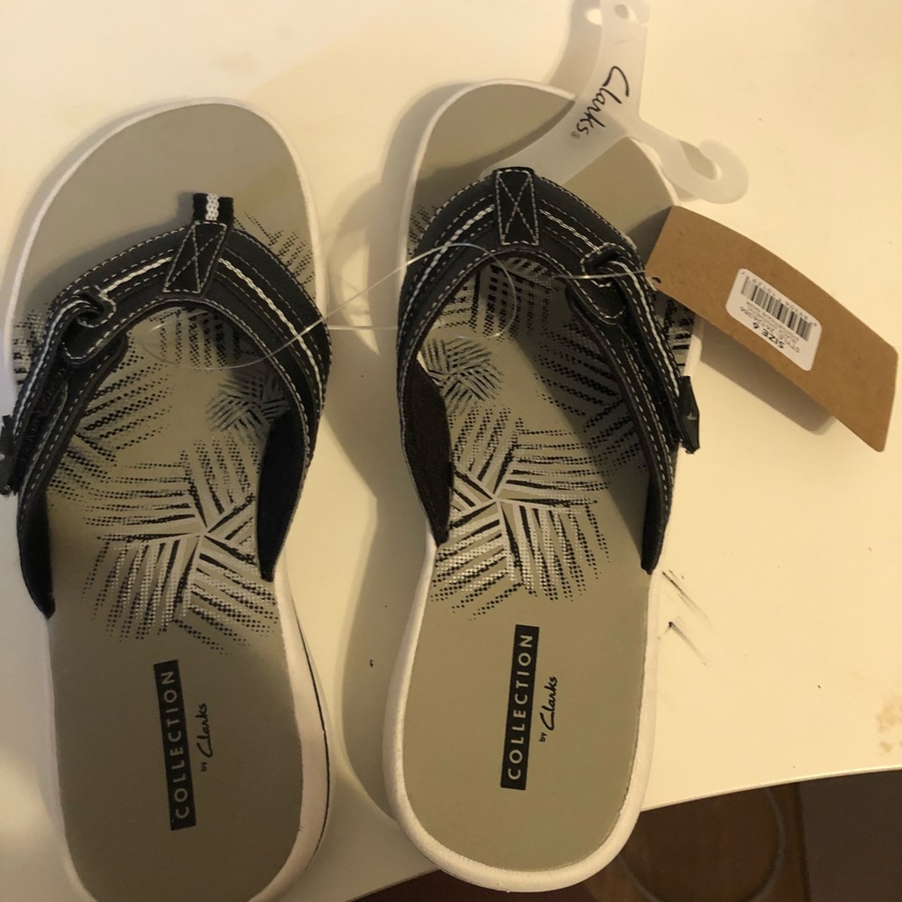 Clark’s Flip flops